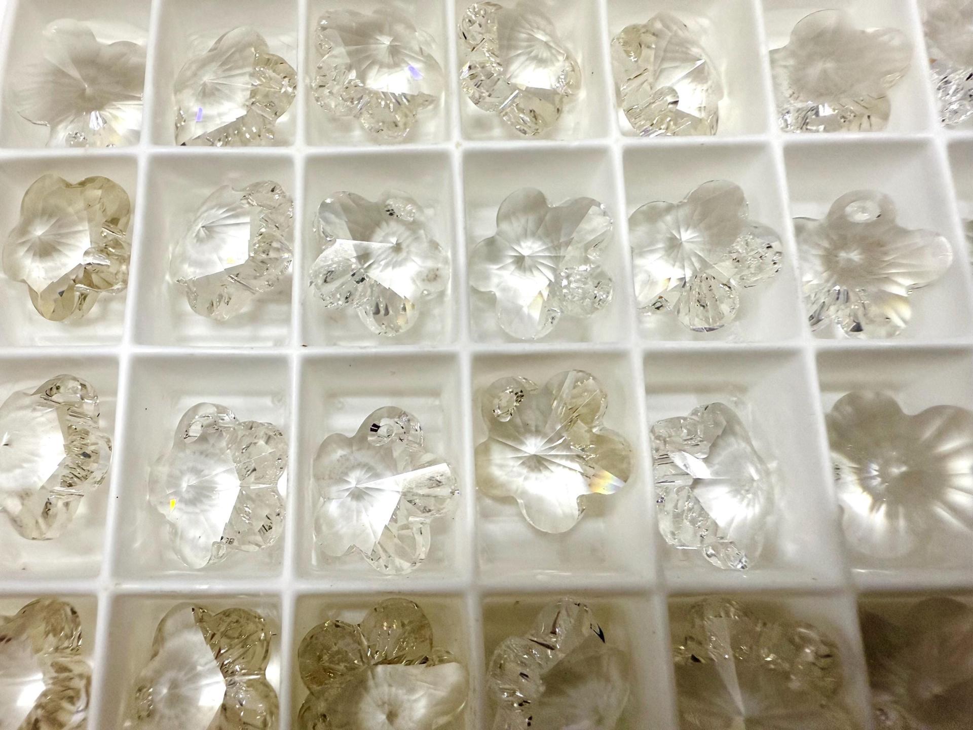 Swarovski Element 6744 14mm Flower Pendant Crystal Pendant Beads Crystal drops vintage findings jewelry making, wedding decorations