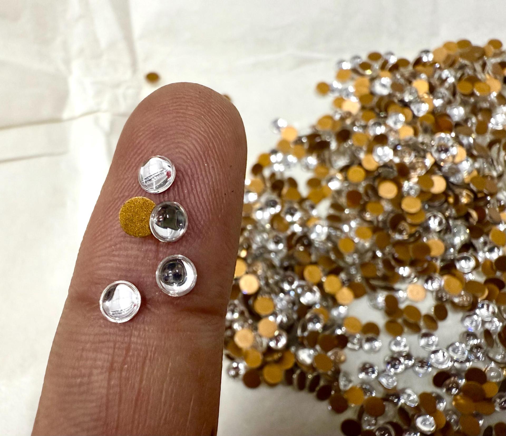 4mm Swarovski Round Cabochon Cabs Crystal foiled Article # 2090/4 Vintage Flat Back