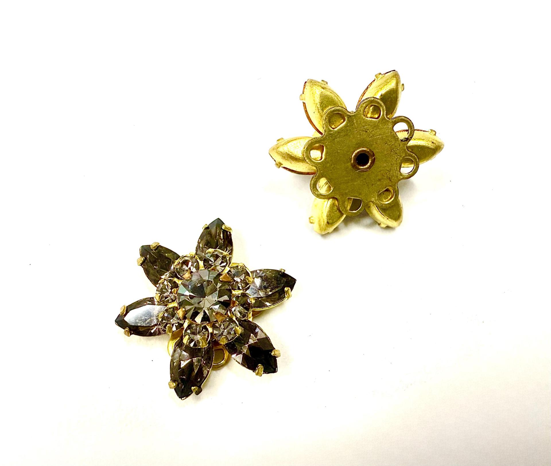 20mm Vintage brass Swarovski Navette Flower Design in black diamond Embellishment DIY Supplies wedding decorations