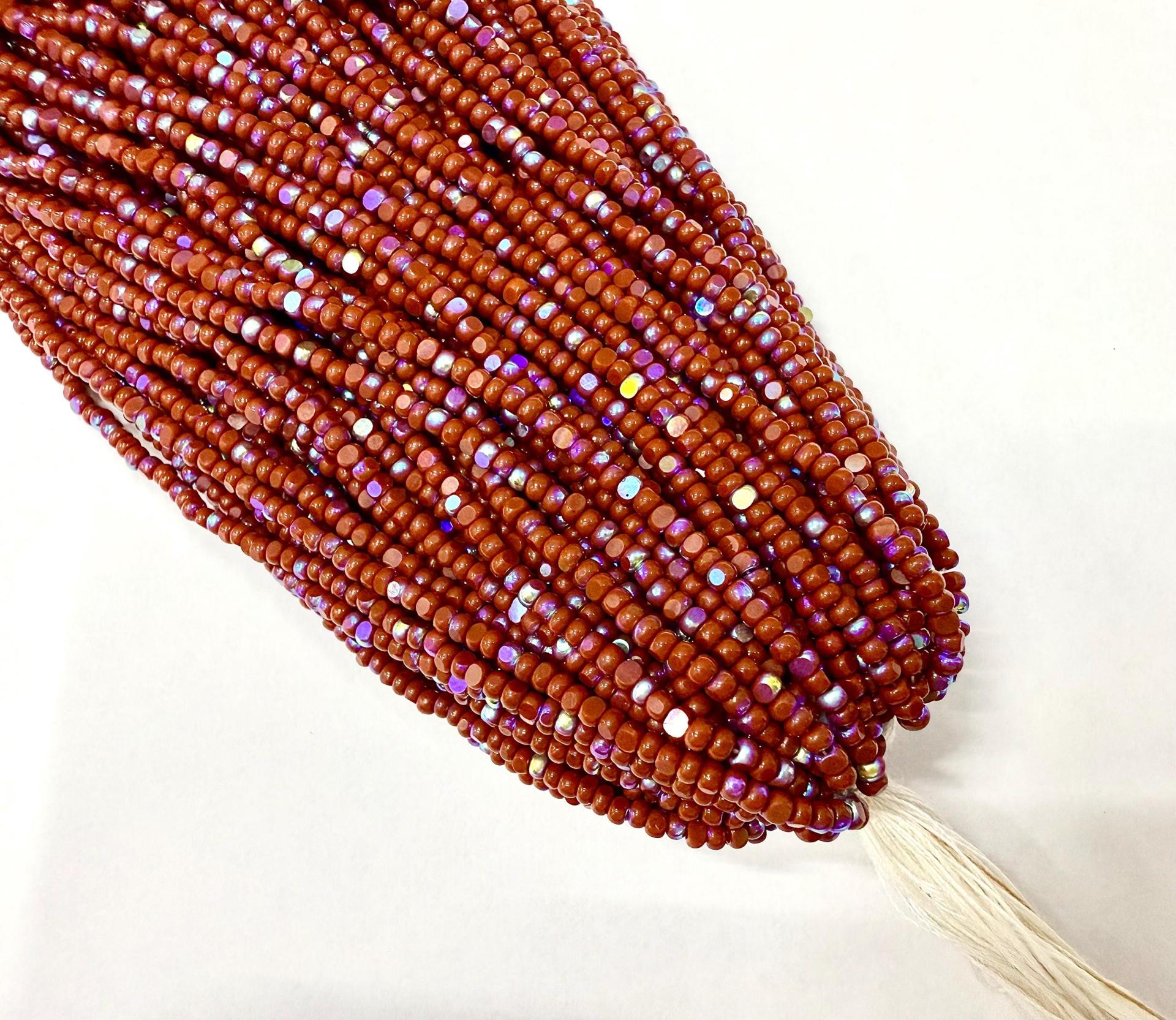 11/0 Hanks Charlotte true Cut Beads Patina Burnt Rust Opaque Aurore Boreale