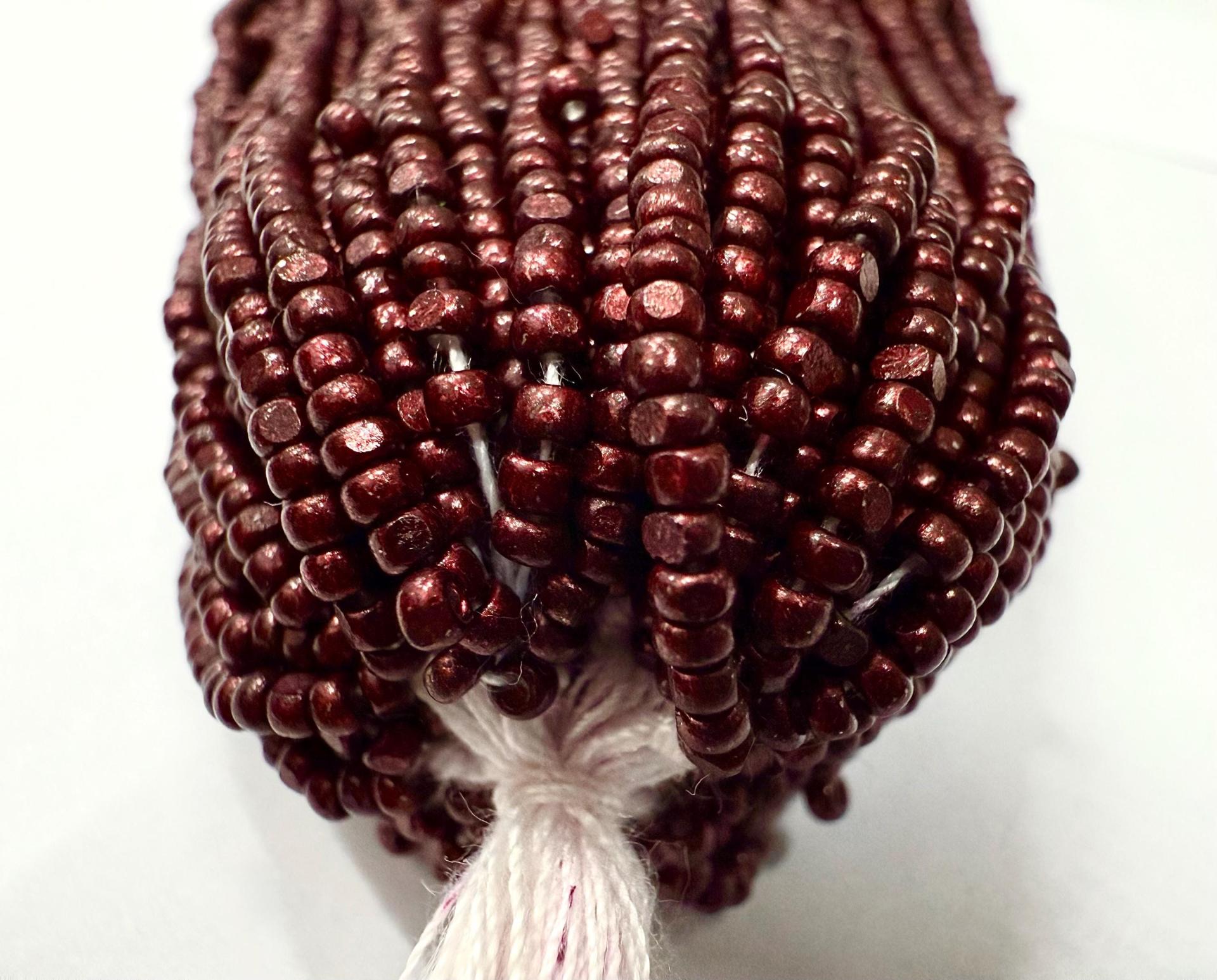11/0 Hanks Charlotte Cut Beads Metallic Dark Raspberry