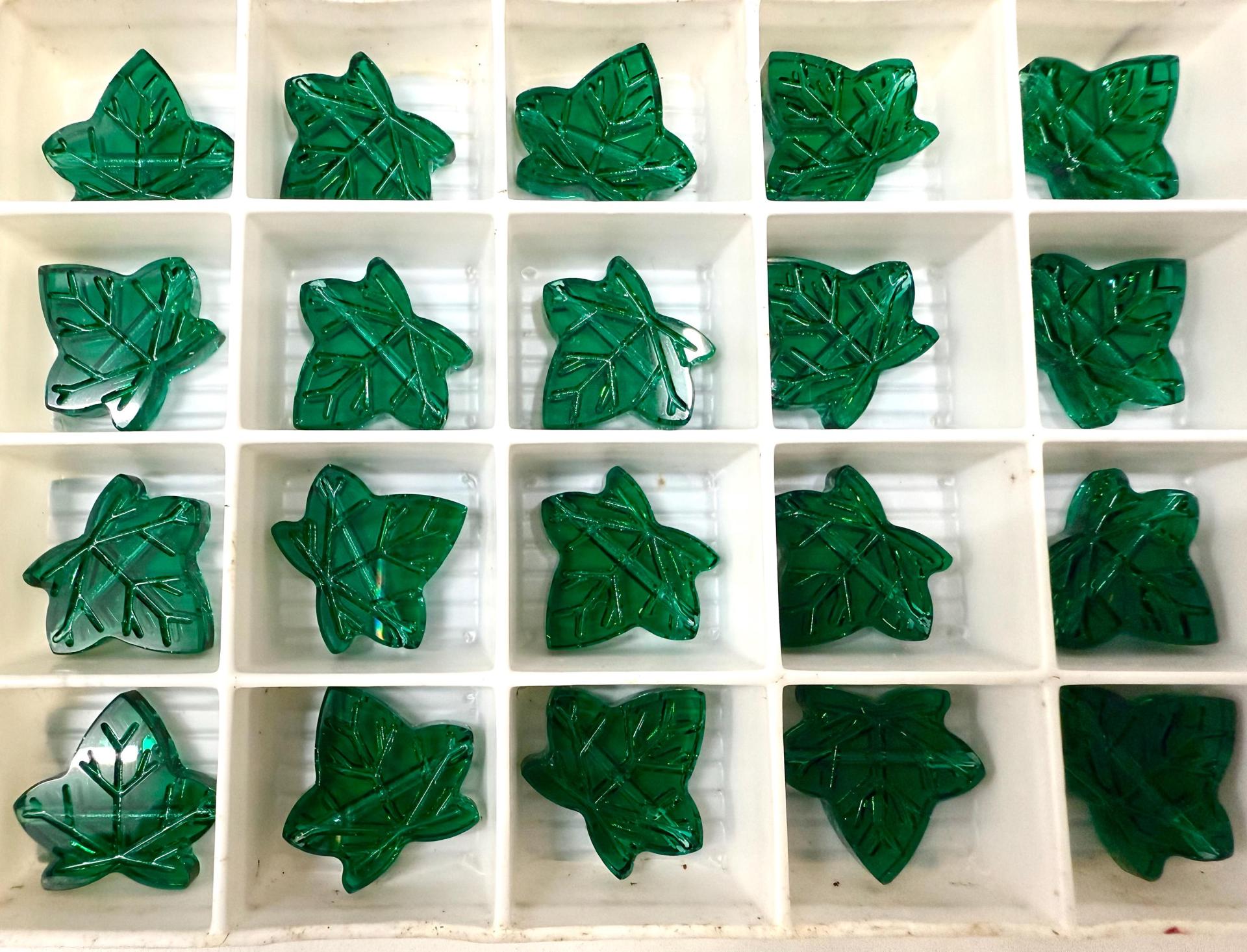 Vintage Swarovski Elements 17x 15.5mm leaf Beads in Emerald