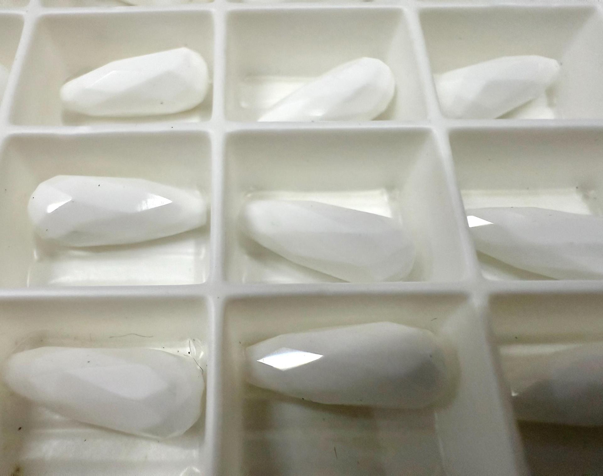 Vintage Swarovski 11x4mm long drop beads  jewelry making vintage beads findings necklace making beads supply