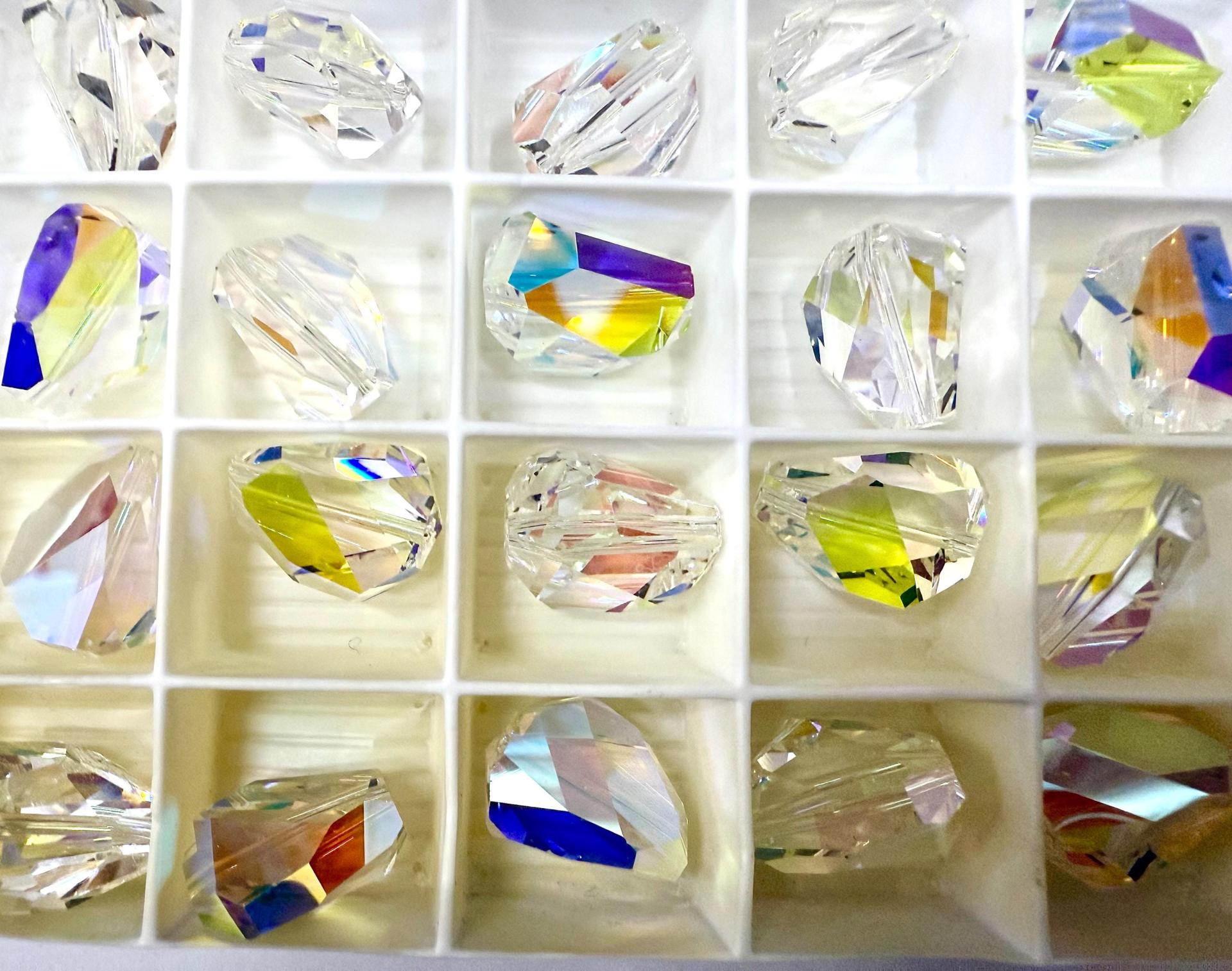 Swarovski Art 5524 CRYSTAL 16mm Cosmic Crystal Aurore Boreale