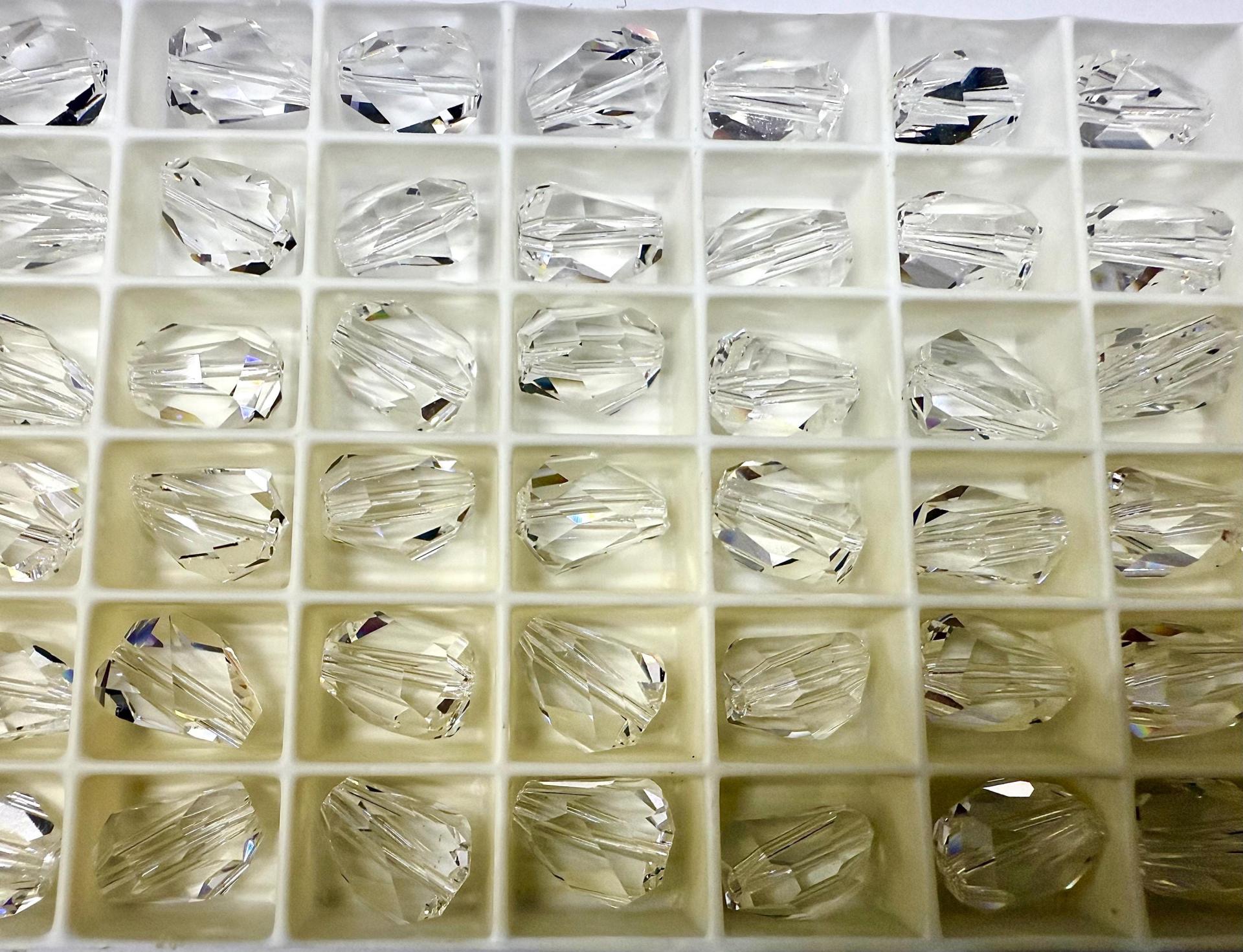 Swarovski Art 5524 CRYSTAL 12mm Cosmic Crystal