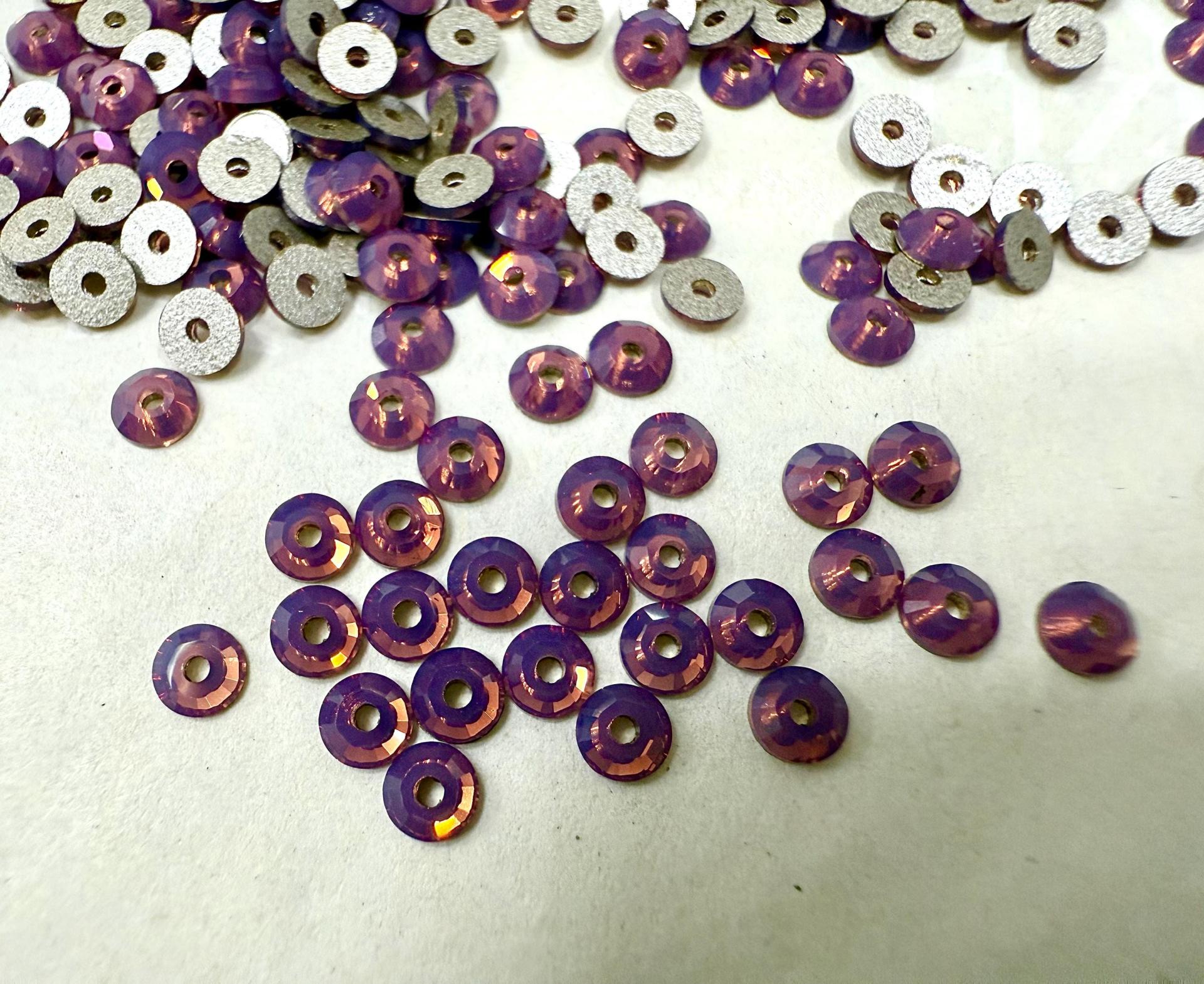 3mm Swarovski 3128 in Cyclamen Opal Lochrosen Rhinestones