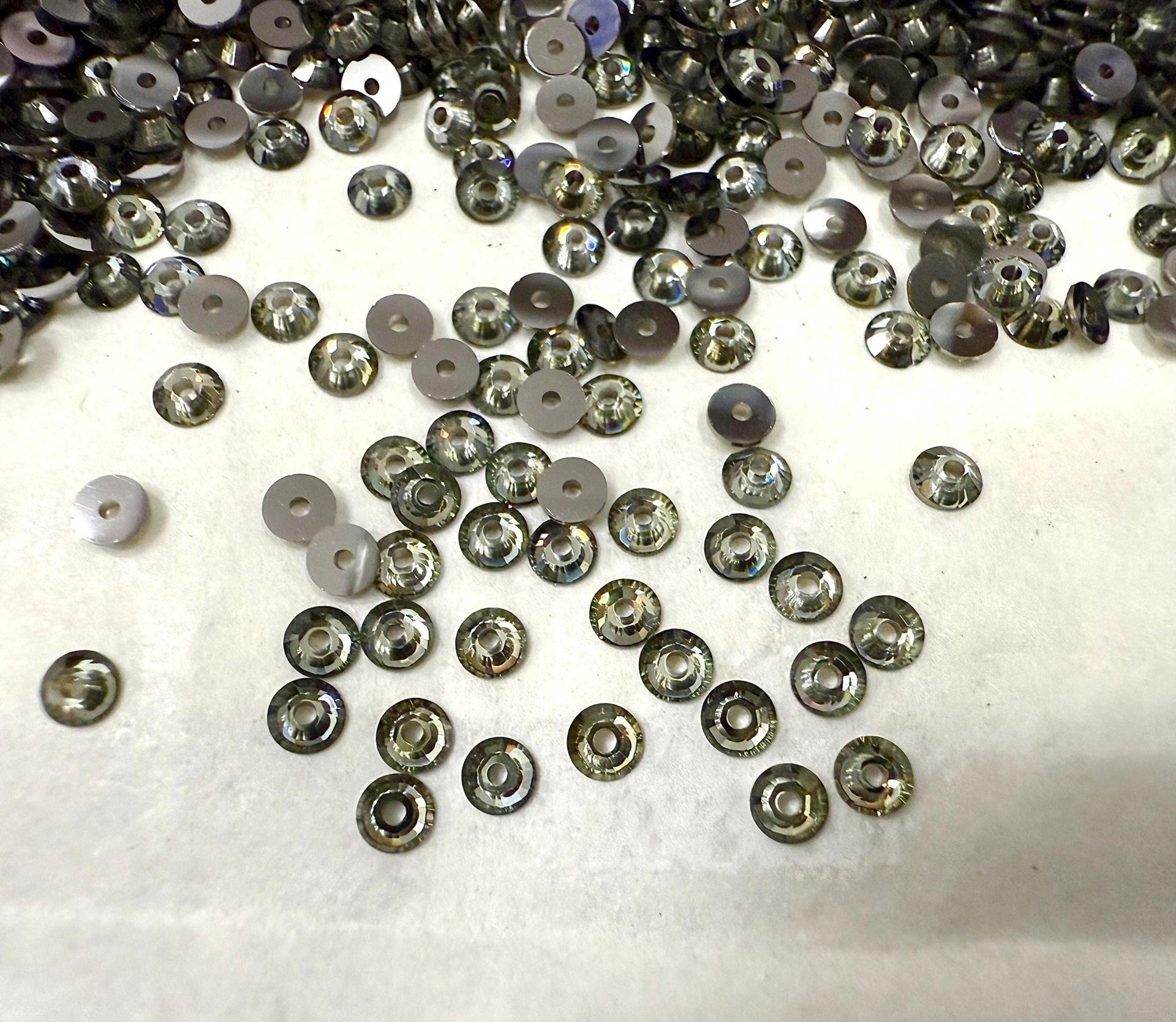 3mm Swarovski 3128 in Crystal Sage Lochrosen Rhinestones