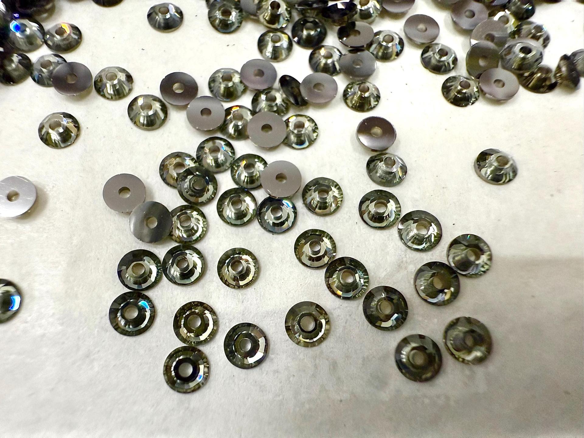 3mm Swarovski 3128 in Crystal Sage Lochrosen Rhinestones