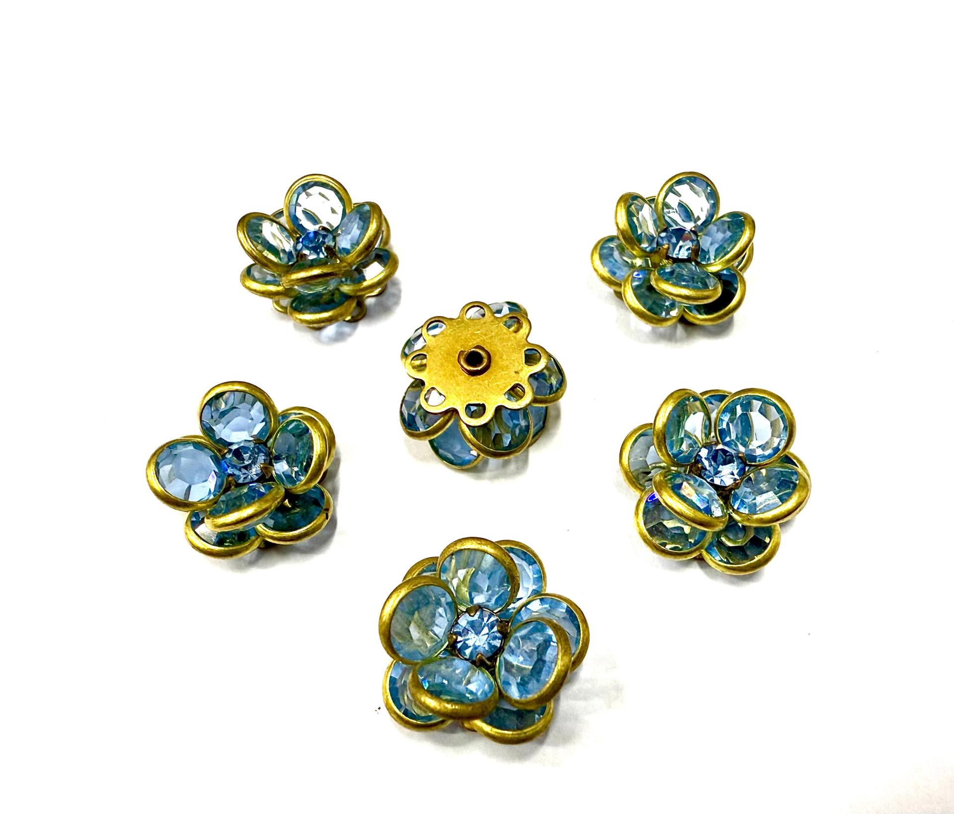16mm Vintage brass Swarovski Flower Design in Light Sapphire Embellishment DIY Supplies wedding decorations