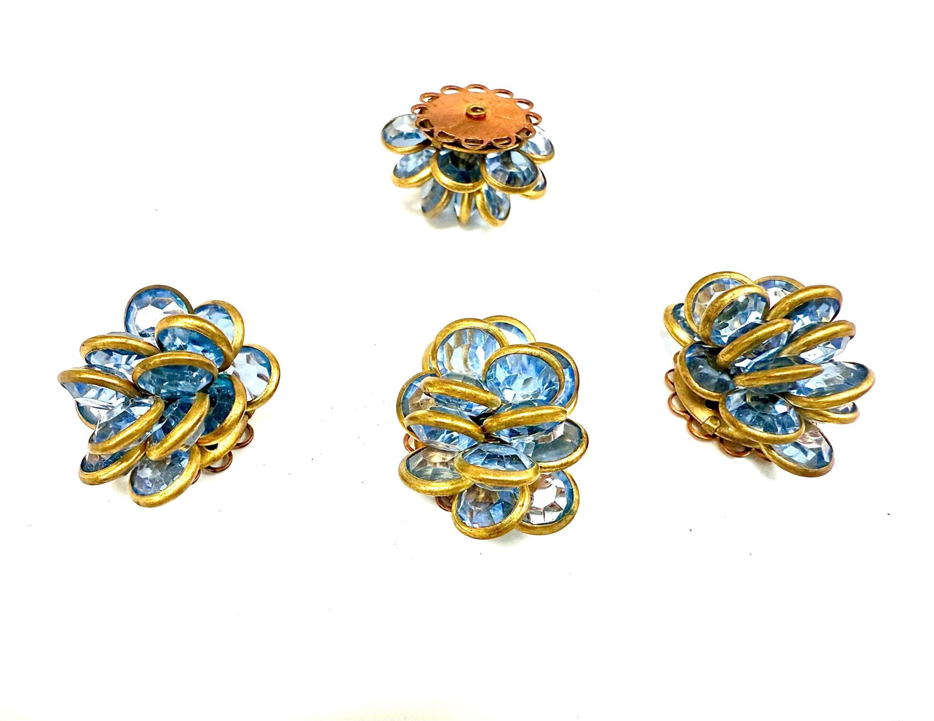 Vintage Swarovski Light Sapphire Crystal Flower Beads, DIY Jewelry Supplies (25X 22MM)