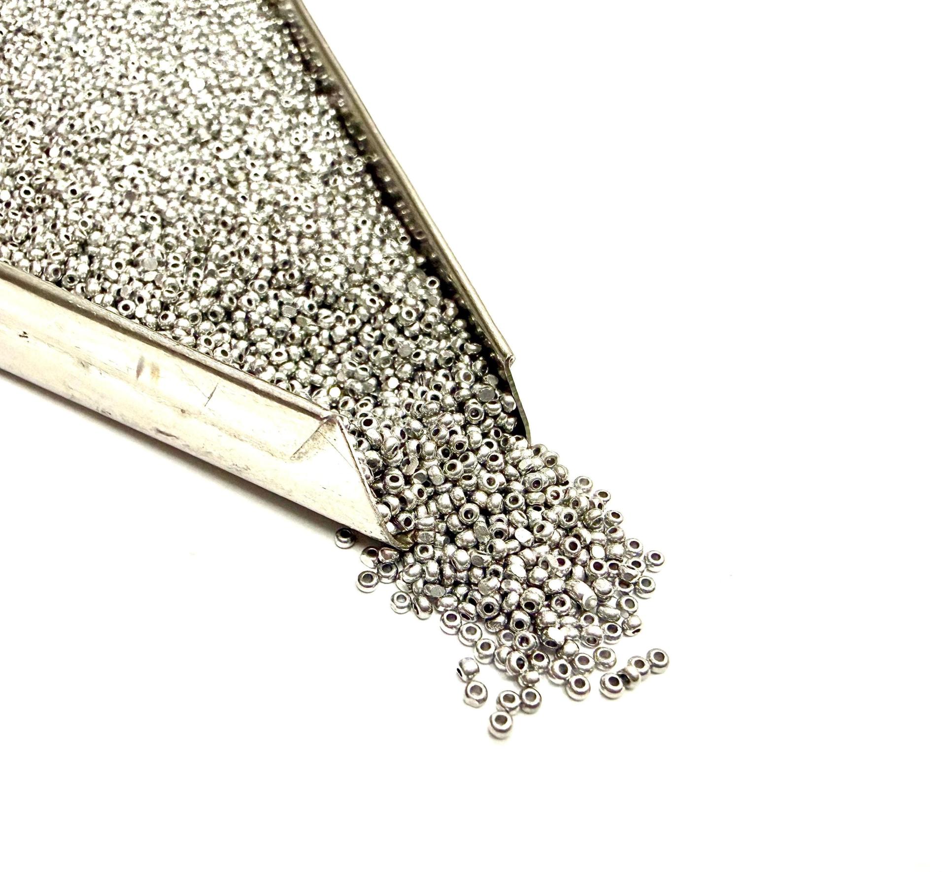 15/0 Charlotte Cut Beads, Metallic Aluminum Silver, Jewelry Making, Embroidery