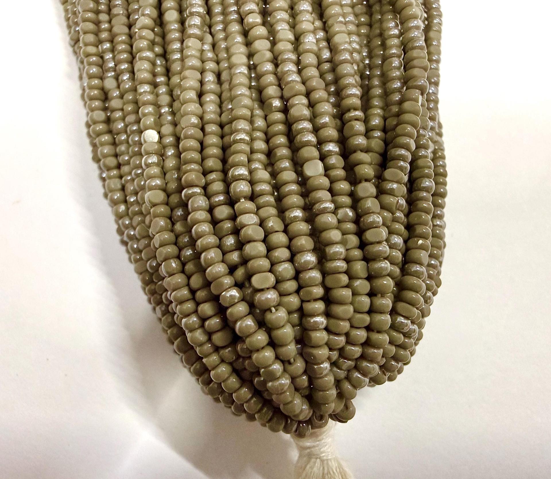Charlotte Cut Seed Beads, Ionized Grey Opaque 11/0