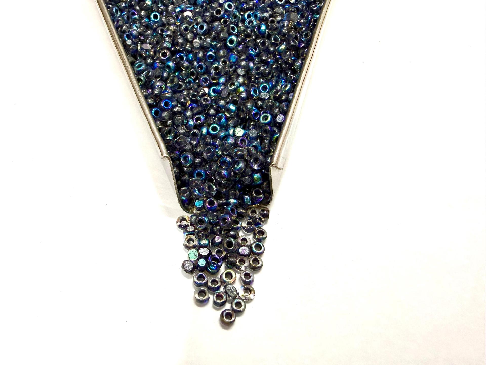 11/0 Charlotte Cut Seed Beads, Pearl Lined AB Czech Glass