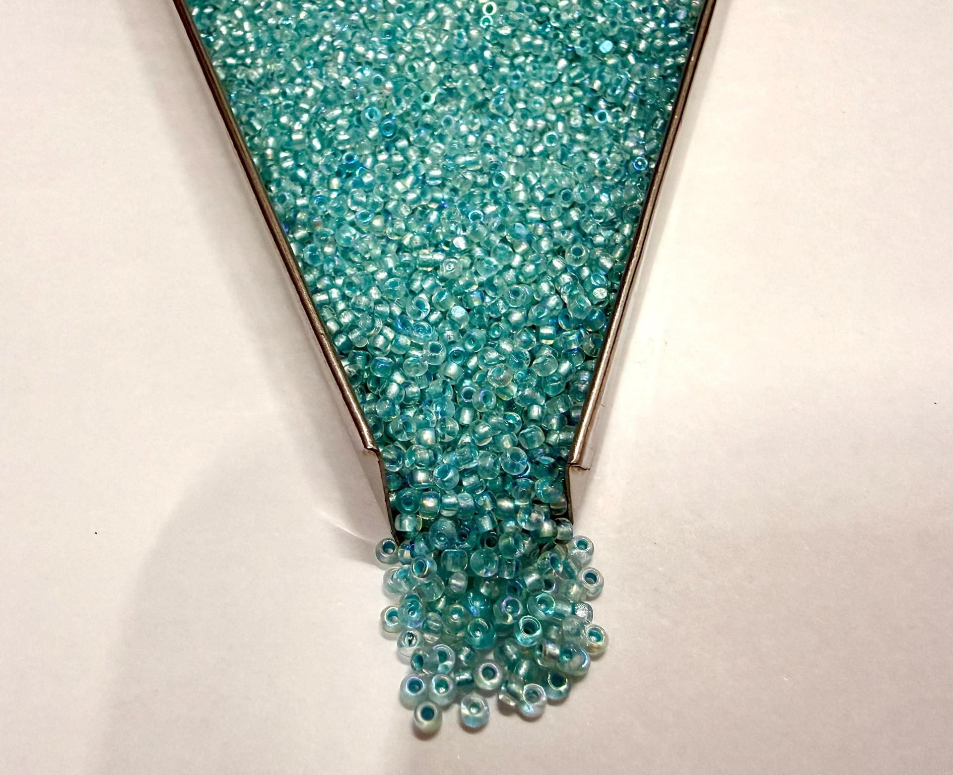 11/0 Charlotte Cut Seed Beads, Pearl Lined AB Czech Glass