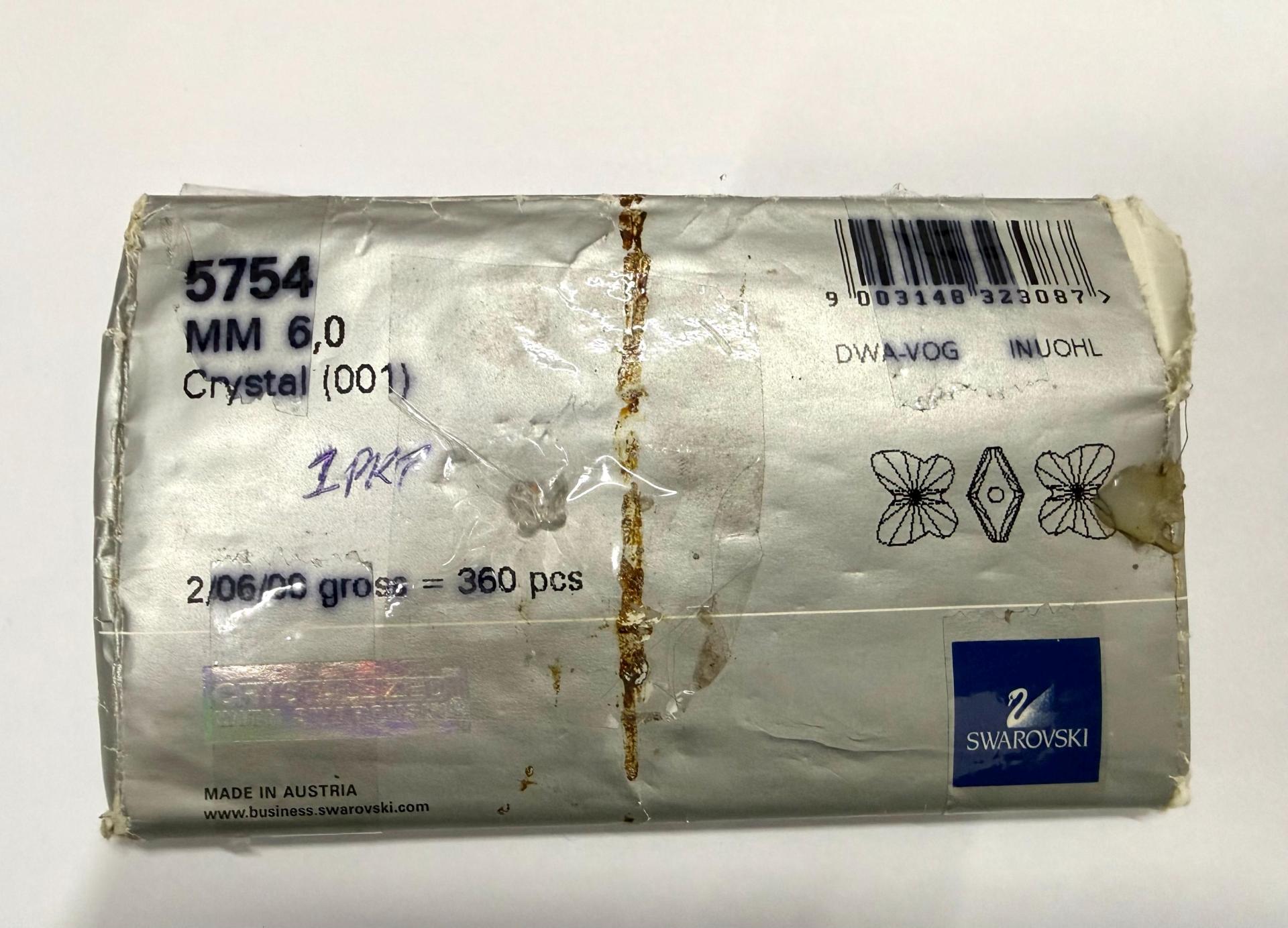 Swarovski Elements 6mm #5754 Crystal Butterfly in Crystal (6 pieces)