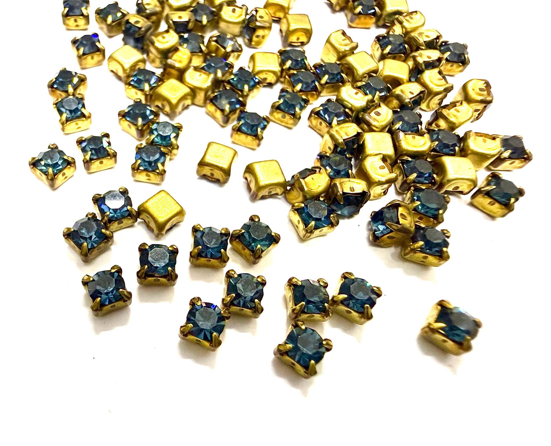 Swarovski Montana Montees, 16ss Vintage Rhinestones