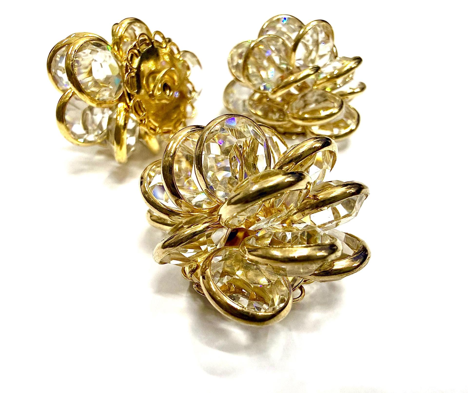 Vintage Crystal Flower Bead, Gold Plated Embellishment (30mm)