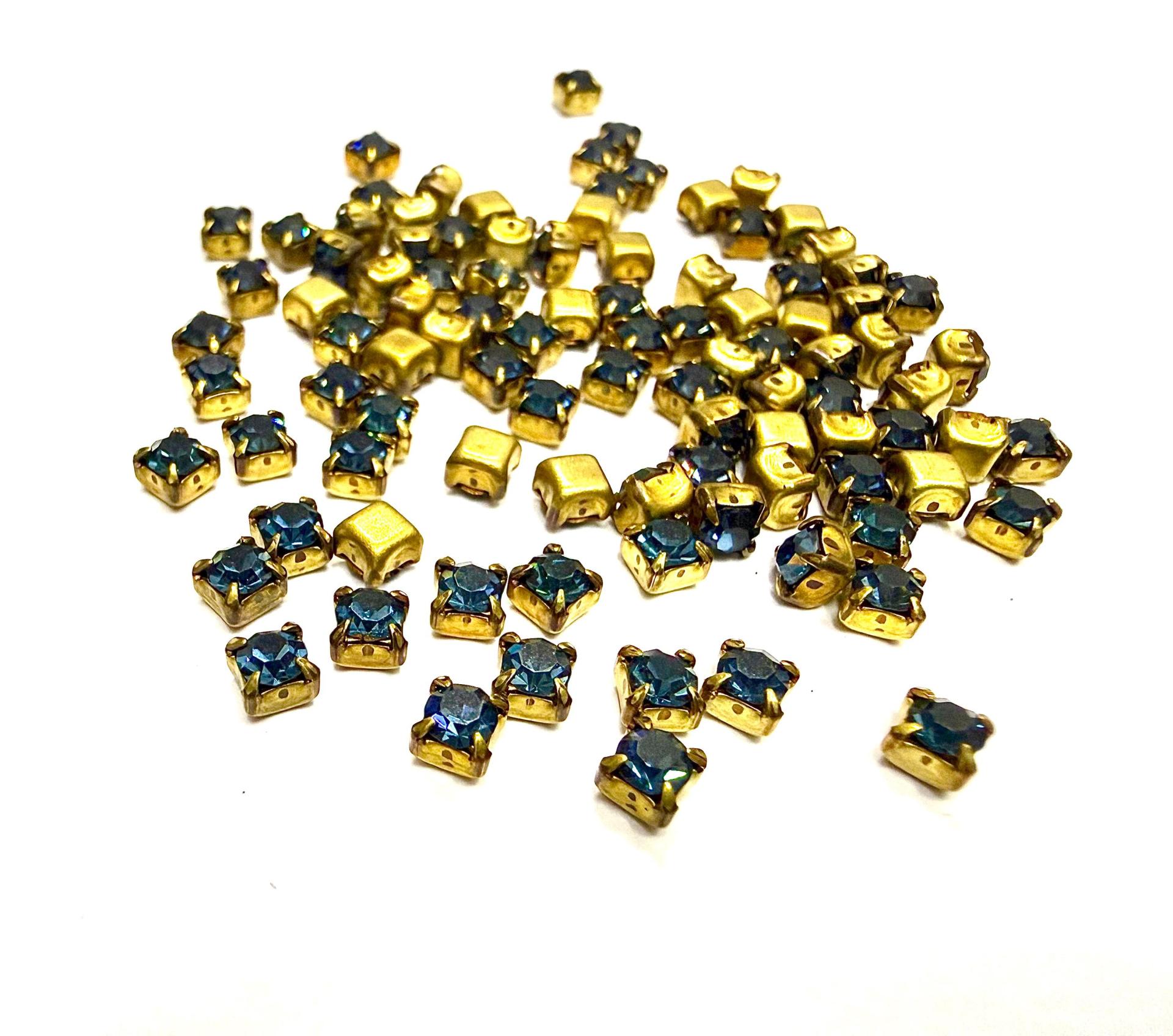 Swarovski Montana Montees, 16ss Vintage Rhinestones