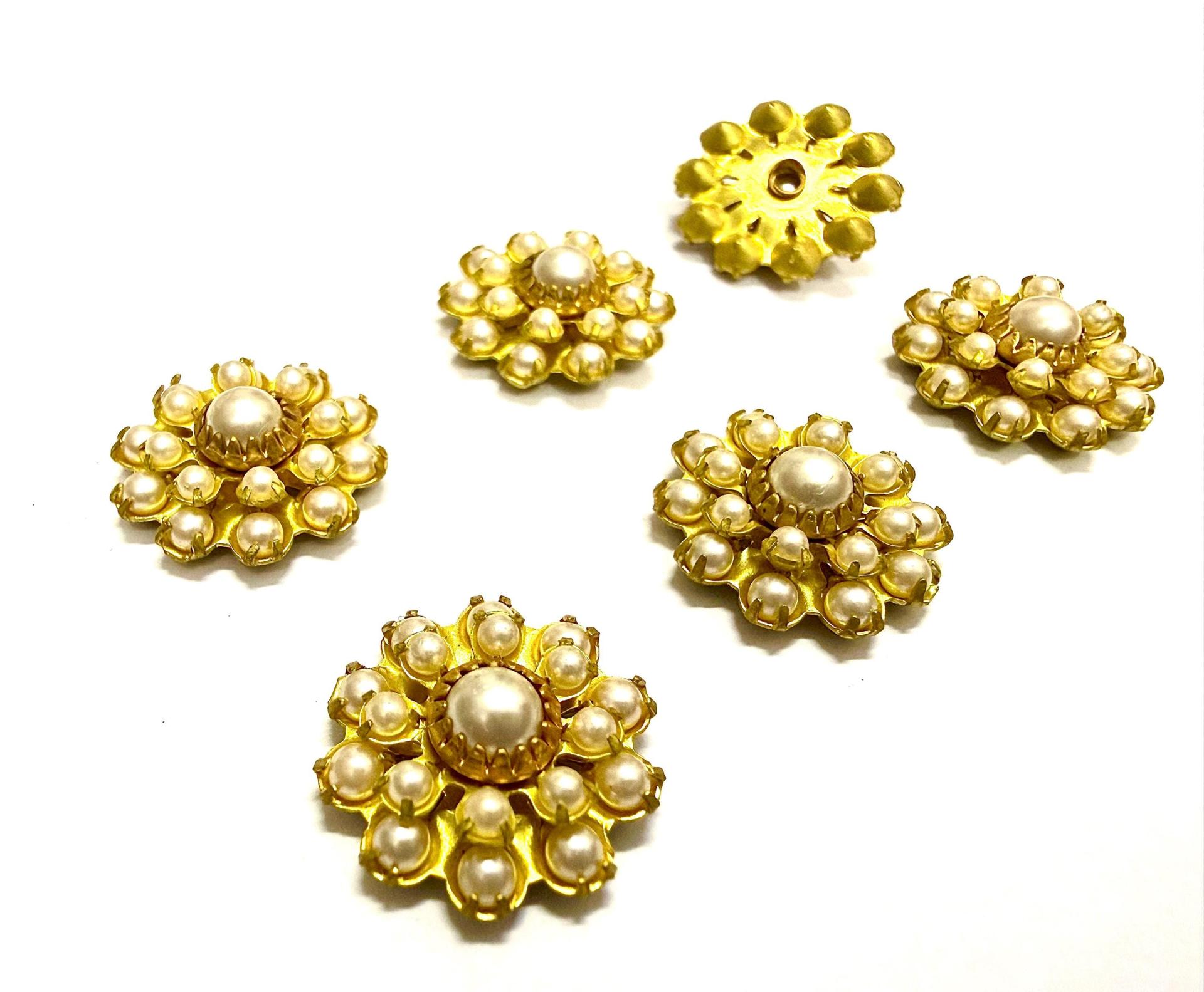 16mm Vintage brass Swarovski Flower Design in pearl crystal Embellishment DIY Supplies wedding decorations