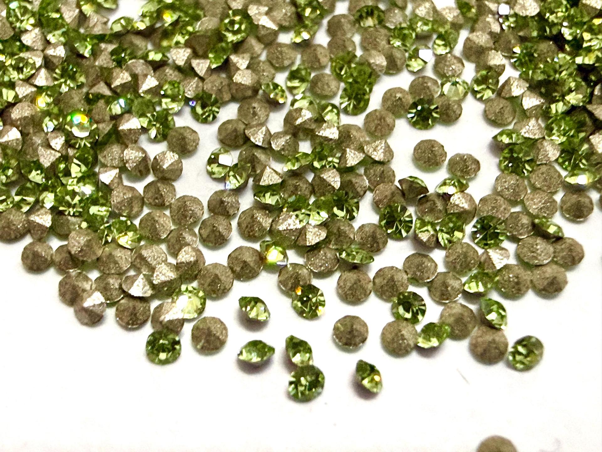 Swarovski 3SS/PP8 1.5mm Xilion Chatons for Clay, Nail Art, Pave Repair