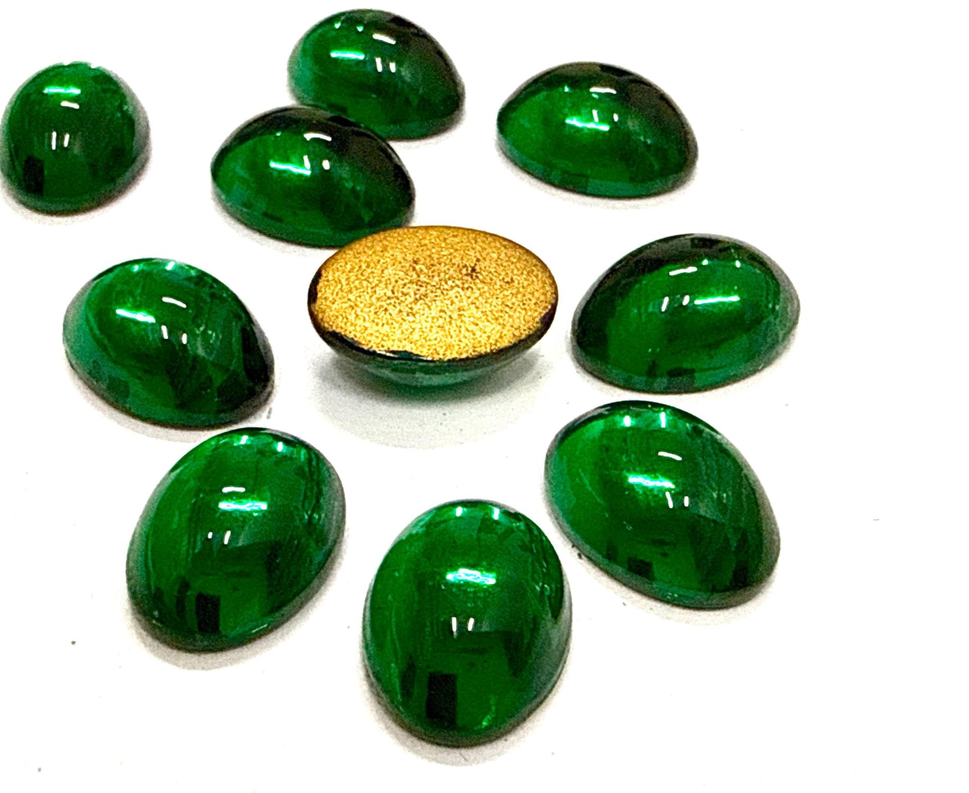 Swarovski 14x10 mm Vintage 2190 Emerald Foiled Flat Back Oval Cabochon Cabs