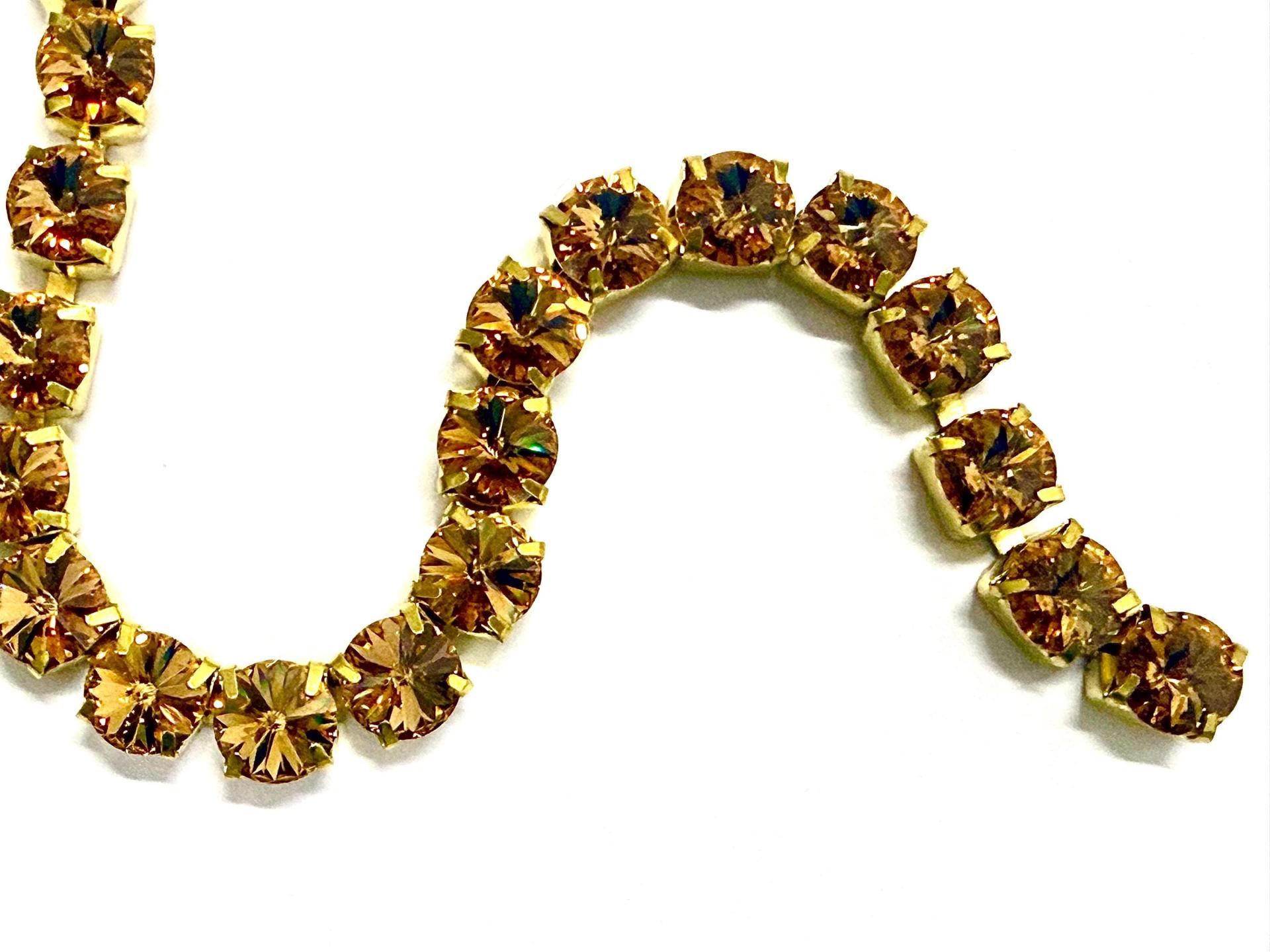 39ss Swarovski Close setting Rhinestone Chain, strass chains 8mm