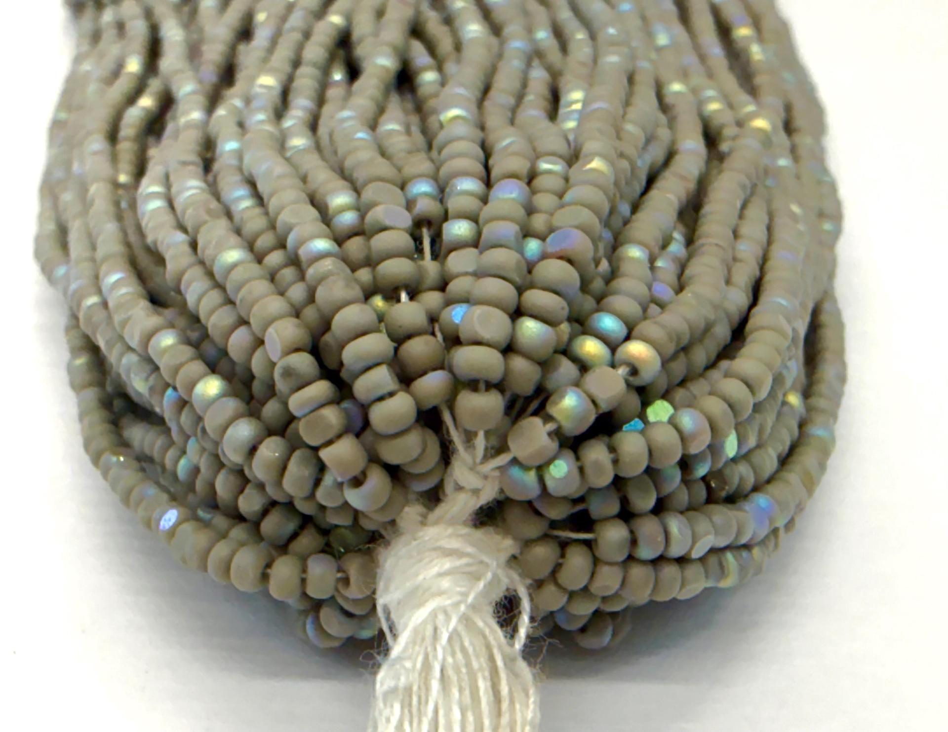 Charlotte Cut Seed Beads 11/0, Patina Matt Opaque Grey Aurore Boreale
