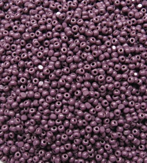 11/0 Charlotte true Cut Beads Opaque Amethyst 10/20/50/250/500 Grams (10 Grams 1300 Pieces)
