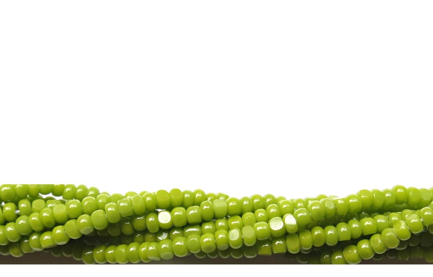 11/0 Charlotte true Cut Beads Opaque Olivine 10/20/50/250/500 Grams true cut beads