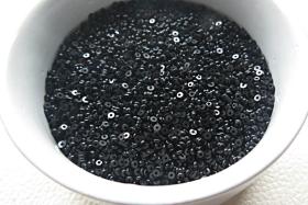 3MM Glass Sequins High Glaze Jet Black 5/10/20 Grams
