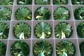 18mm Swarovski 1122 Rivoli PERIDOT Foiled (214) jewelry making stones