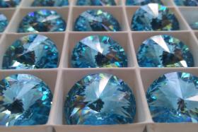 18mm Swarovski 1122 Rivoli AQUAMARINE Foiled 2/6 pieces (202) jewelry making stones