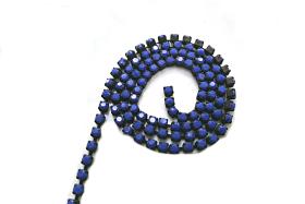 6 SS Rhinestone Chain Vintage Glass Pressed Chatons Opaque Royal Blue 2mm 1/2/5/15 Meters vintage findings, strass chains, craft supplies