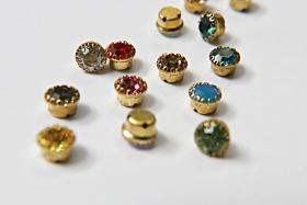 Swarovski 39ss Vintage Clips Sewon 27 Crystal Colors 4 Hole Sliders 6/12/24/100 Pieces BRASS SETTINGS embroidery materials craft vintage