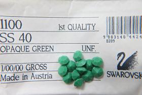 Swarovski 40ss Chaton Round Opaque Green #1100 6/12/24/100/300 Pieces Vinatge Swarovski, Jewelry making,  premium materials, embellishments