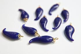 Vintage styled Chili Handmade Dangle in glass 25 mm long in Opaque Royal Blue (6 pieces)