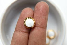 Swarovski 39ss Rivoli Sewon Settings in Chalk White 6/12/36 Pieces GOLD SETTINGS, Metal findings, vintage components, jewelry making
