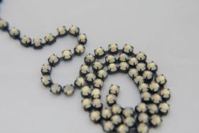 16ss Swarovski 2088 Chain in Flat Back Sand Opal (4mm) 0.5/1/2/5 Meters Vintage Black Settings Bridal Supplies|Jewelry Making, premium lace