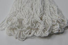 13/0 Charlotte Cut Beads Chalk White Opaque 5/10/20/50 Grams 1.6mm, craft supplies, jewelry making, embroidery materials, vintage beads
