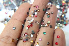 10SS Swarovski Flatbacks in Mix Colors Chaton Roses 2088 (2.9mm) Made in Austria 72/144/432/1440 Pieces Nail art decoration, craft supplies