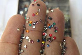 17/18PP Swarovski Flatbacks in Mix Colors Chaton Roses 2088 Made in Austria 72/144/720/1440 Pieces Nail art decoration, craft supplies