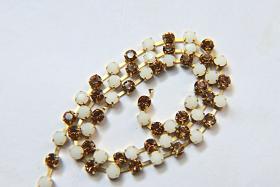16 SS Rhinestone Chain Swarovski in White Alabaster & Light Smoked Topaz 4mm 0.5/1/2/5/15 Meters vintage findings, strass chains
