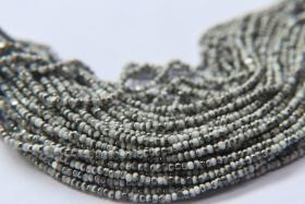 11/0 Hanks Charlotte Cut Beads 03050 Patina Chalk White Gunmetal 1/5/25/50/100 Hanks 2.0mm glass beads, jewelry supply, findings
