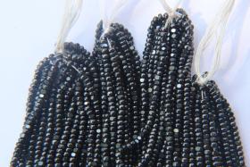 11/0 Hanks Charlotte Cut Beads Jet Hematite Metallic 1/5/25/50/100 Hanks 2.0mm glass beads, jewelry supply, findings, craft supply, vintage