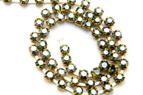 16 SS Rhinestone Chain Swarovski in Olivine Satin 4mm 0.5/1/2/5/15 Meters vintage findings, strass chains, craft supplies, jewelry making