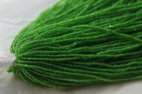 13/0 Hanks Charlotte Cut Beads 50430 Transparent Lime 1/5/25/50/100 Hanks 1.6mm glass beads, jewelry supply, findings, craft supply