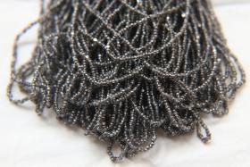 13/0 Hanks Charlotte Cut Beads Patina Transparent Crystal Gun Metal 1/5/25/50/100 Hanks 1.6mm glass beads, jewelry supply, vintage beads