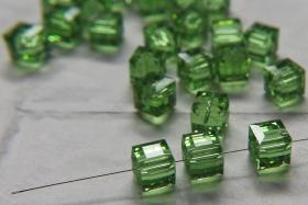 Swarovski 5601 Vintage Cube Bead in Peridot 10mm 2/6/12/36 Pieces