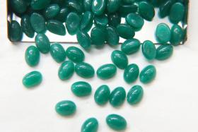 Czech 5x7 mm Vintage Flat Back Oval Cabochon Cabs in Emerald unfoiled 36/72/144/288/720 Pieces