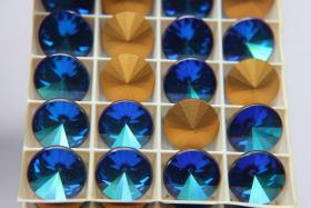 16 mm Vintage Swarovski Round Crystal Bermuda Blue V 2/6 Pieces gemstones opal, jewlery making, color zirconium